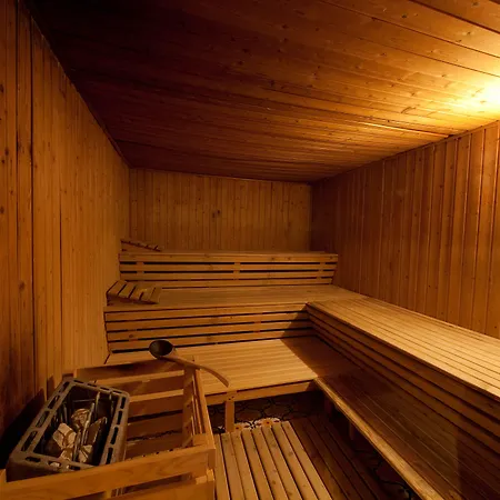 Maslinica Narcis Hotell 4*