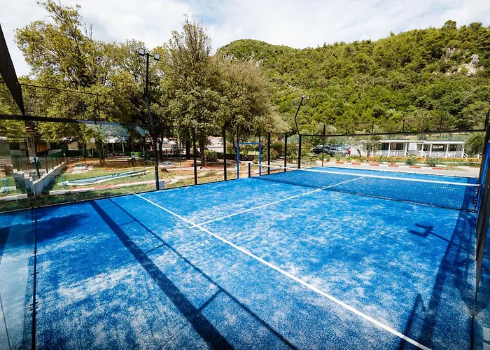 Maslinica Narcis Hotel 4*