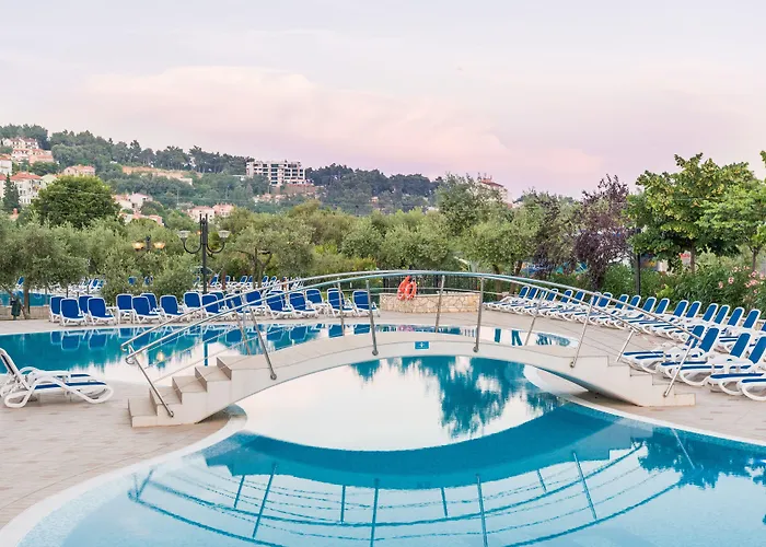 Maslinica Narcis Hotel